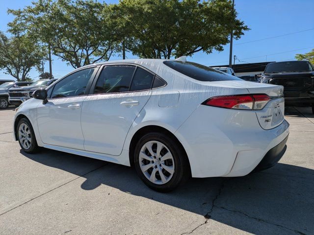 Used 2021 Toyota Corolla LE FWD image 8