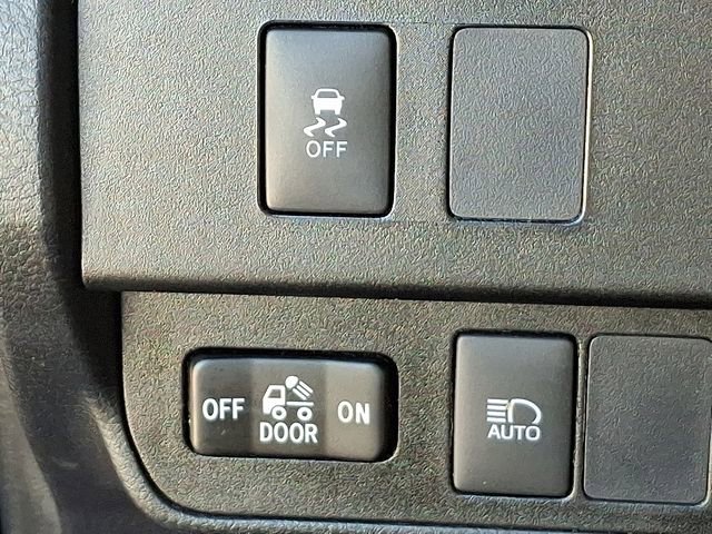 Used 2023 Toyota Tacoma SR image 26