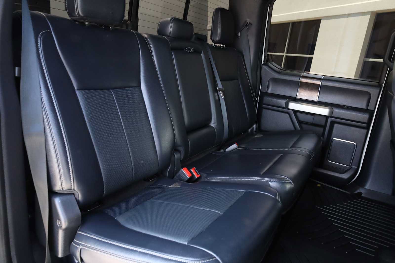 Used 2022 Ford F250 Lariat w/ Lariat Ultimate Package AWD/4WD image 42