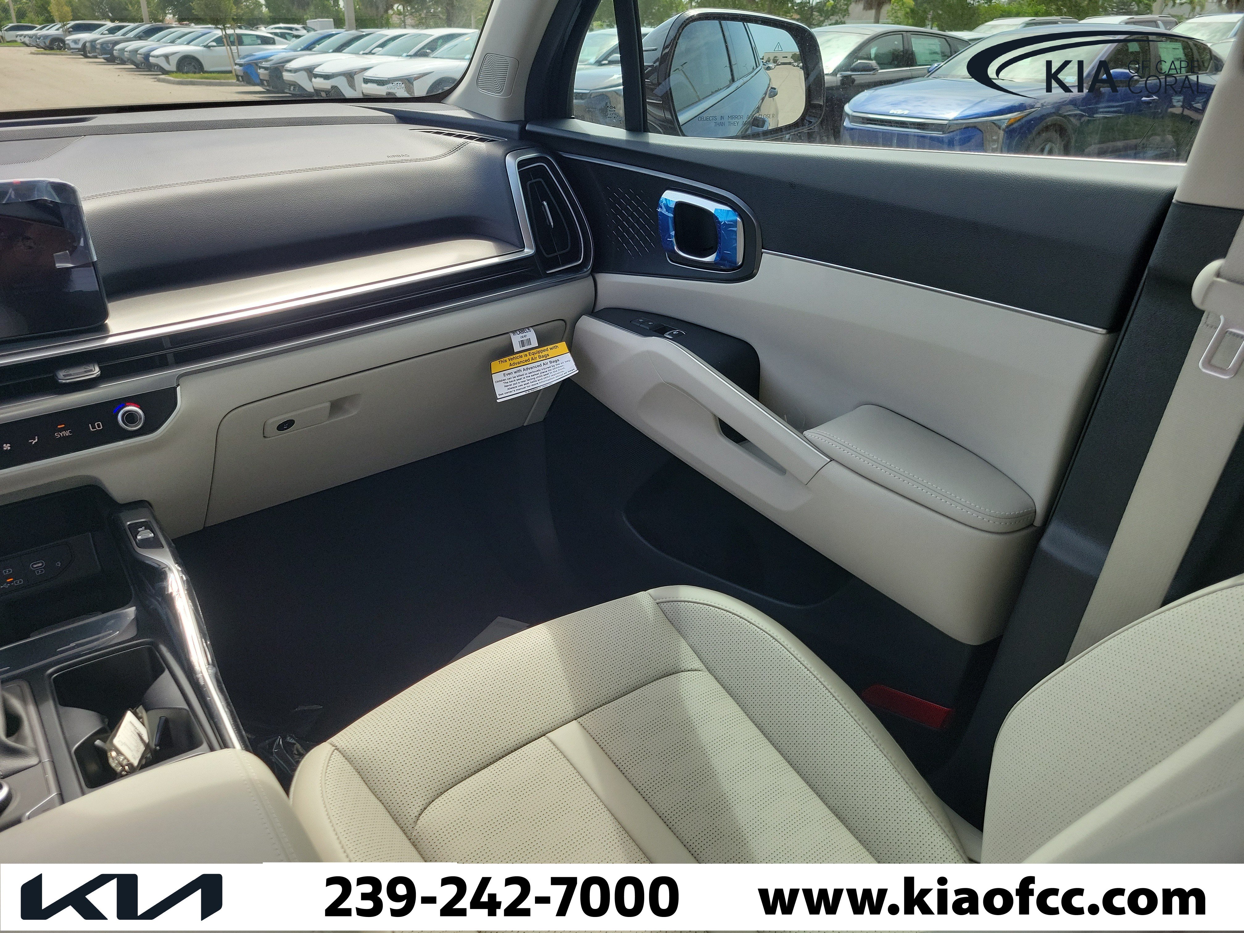 New 2026 Kia Sorento S w/ S Panoramic Sunroof Package FWD image 16