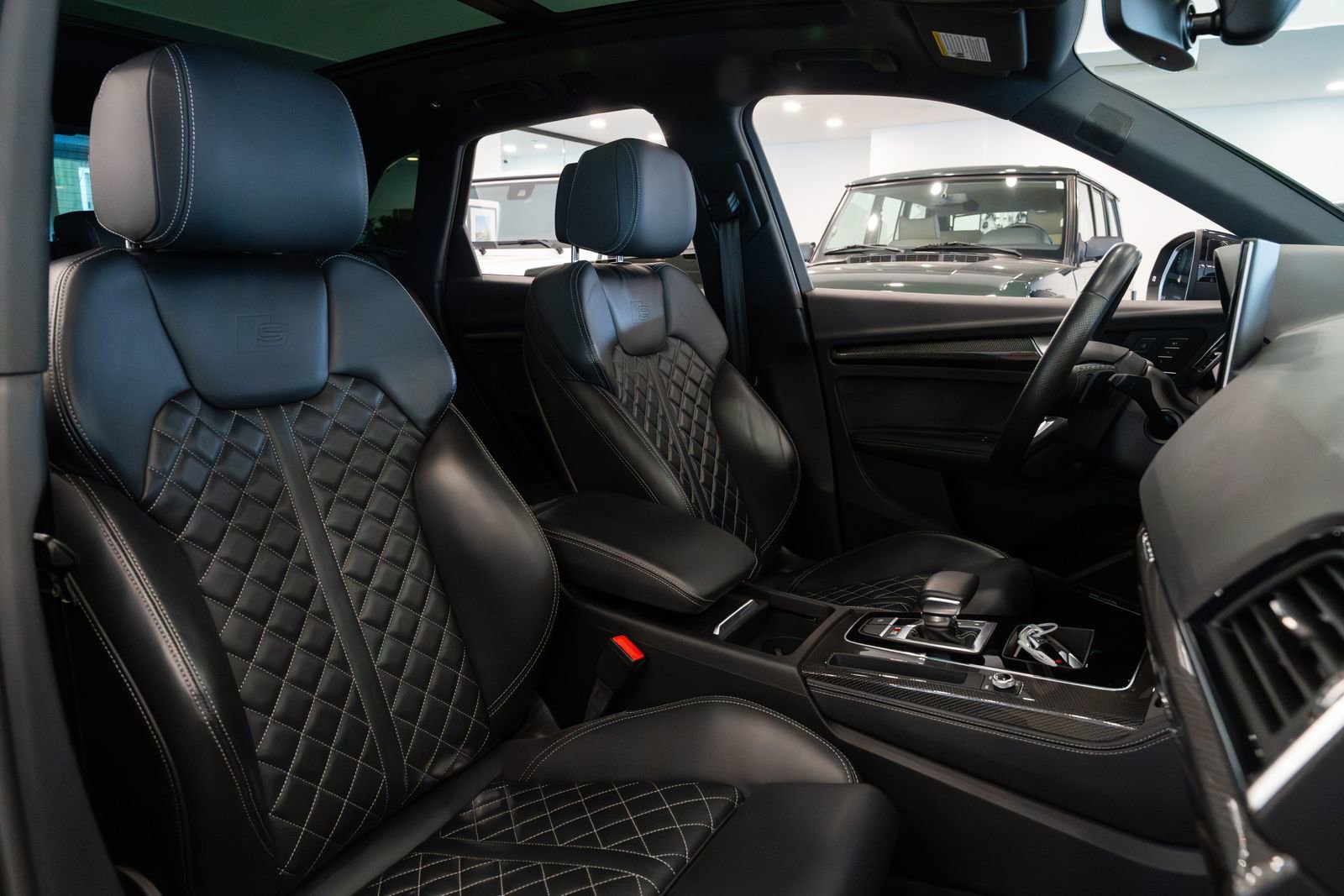 Used 2021 Audi SQ5 Premium Plus w/ Premium Plus Package AWD/4WD image 9