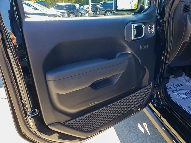 New 2026 Jeep Wrangler Sport AWD/4WD image 6