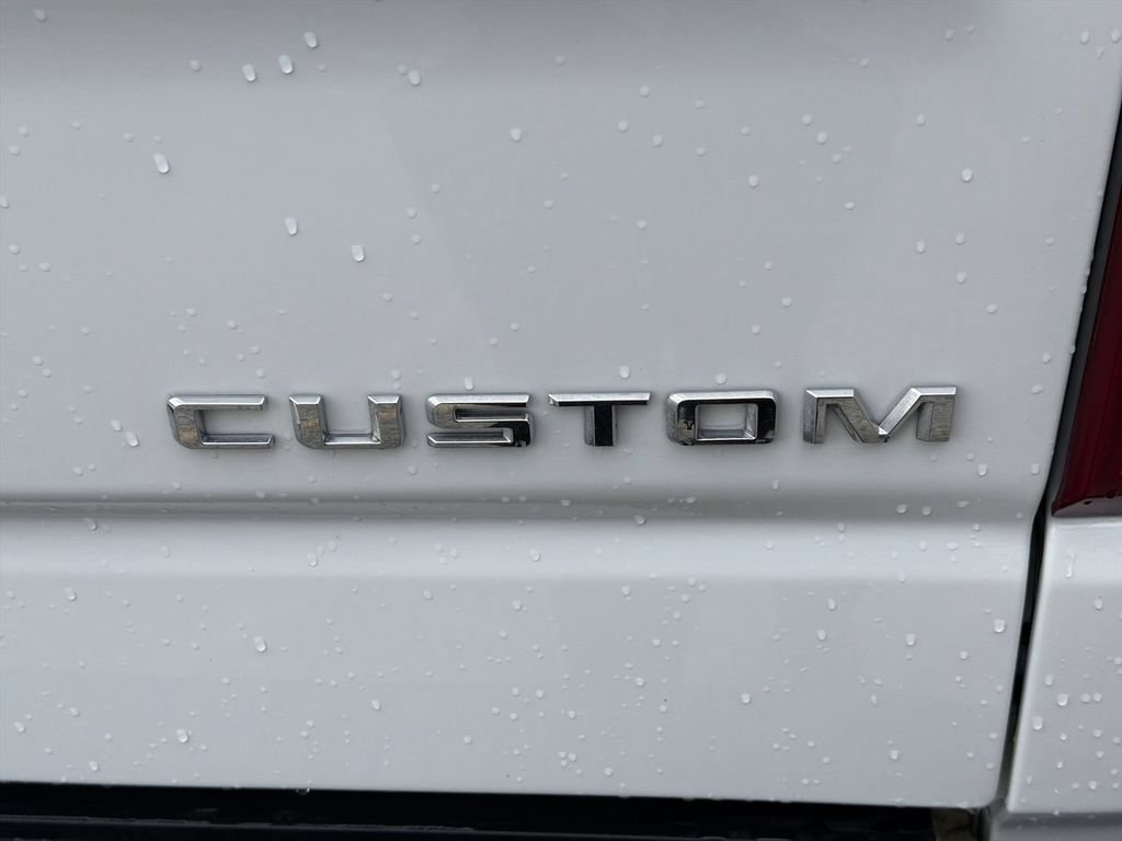 Used 2025 Chevrolet Silverado 1500 Custom Trail Boss AWD/4WD image 34