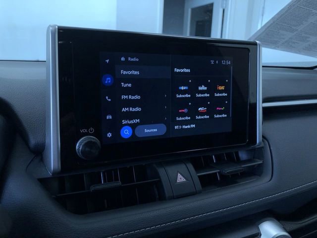 Certified 2025 Toyota RAV4 LE image 28