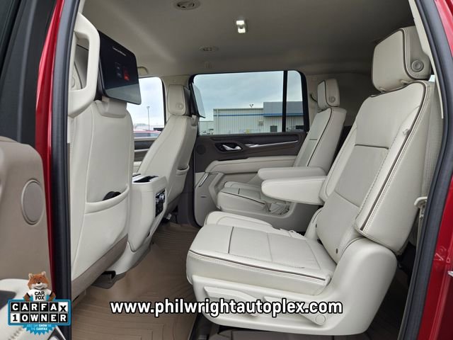 Used 2024 GMC Yukon XL Denali w/ Advanced Technology Package image 11
