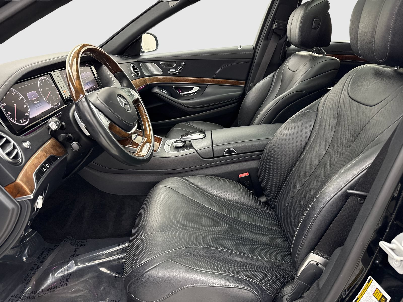 Used 2015 Mercedes-Benz S 550 Sedan image 17