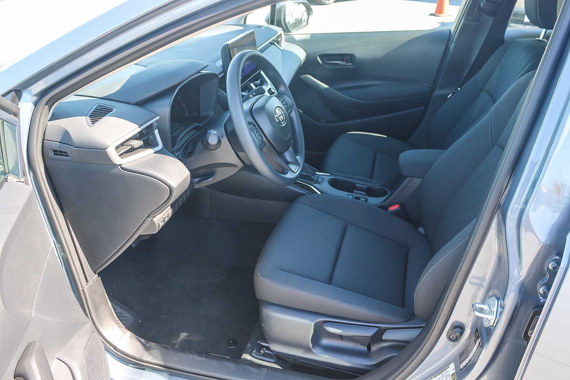 New 2027 Toyota Corolla LE FWD image 20