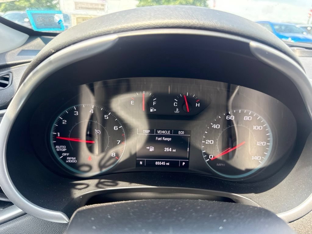 Used 2023 Chevrolet Malibu LT FWD image 19
