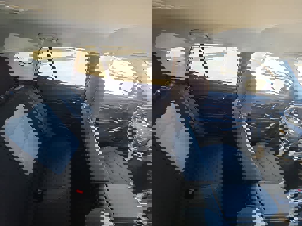 Used 2025 Chevrolet Trax LS w/ LS Convenience Package image 21