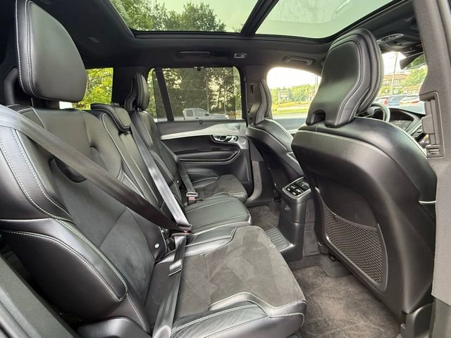Used 2022 Volvo XC90 T8 R-Design w/ Advanced Package image 20