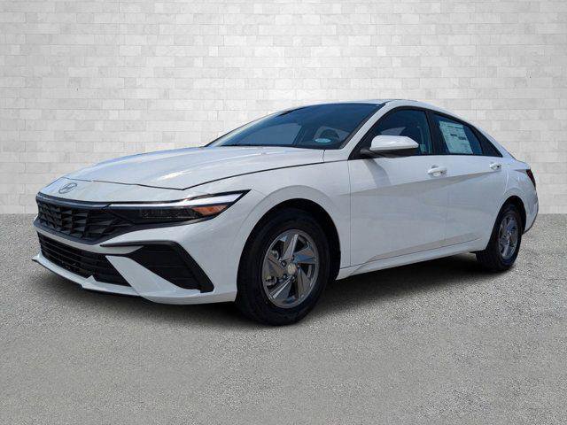 New 2026 Hyundai Elantra SE image 5