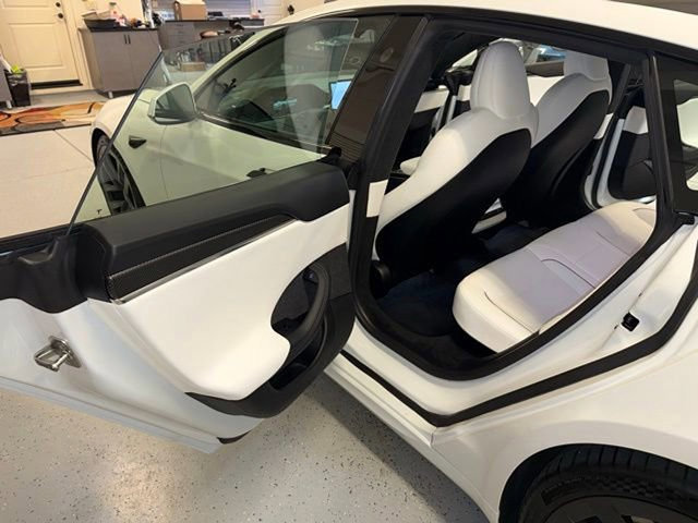 Used 2023 Tesla Model S Plaid AWD/4WD image 17