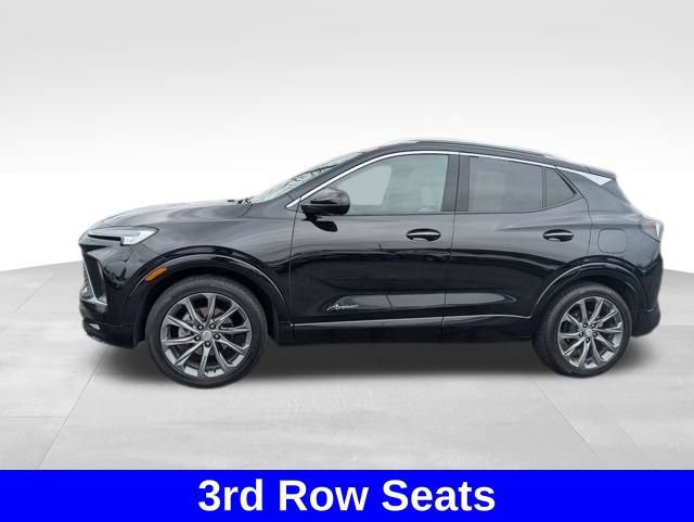 Used 2024 Buick Encore GX Avenir w/ Avenir Technology Package FWD image 4