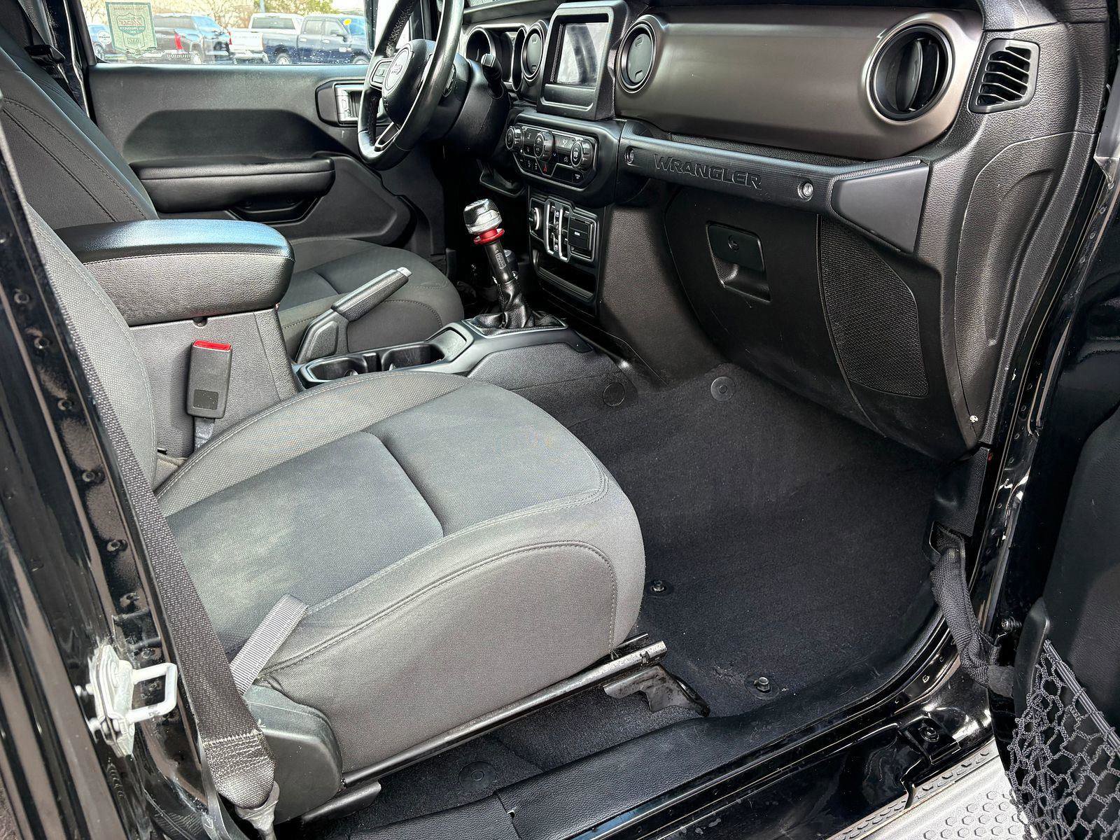 Used 2018 Jeep Wrangler Unlimited Sport S image 10