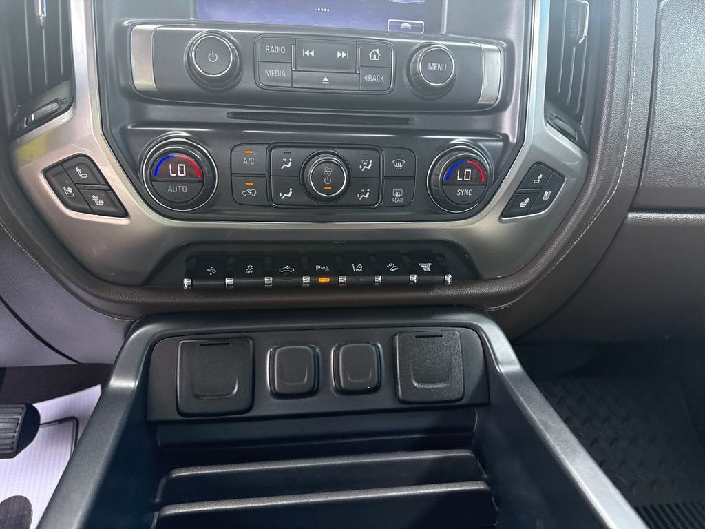 Used 2017 Chevrolet Silverado 2500 LTZ w/ Duramax Plus Package AWD/4WD image 33
