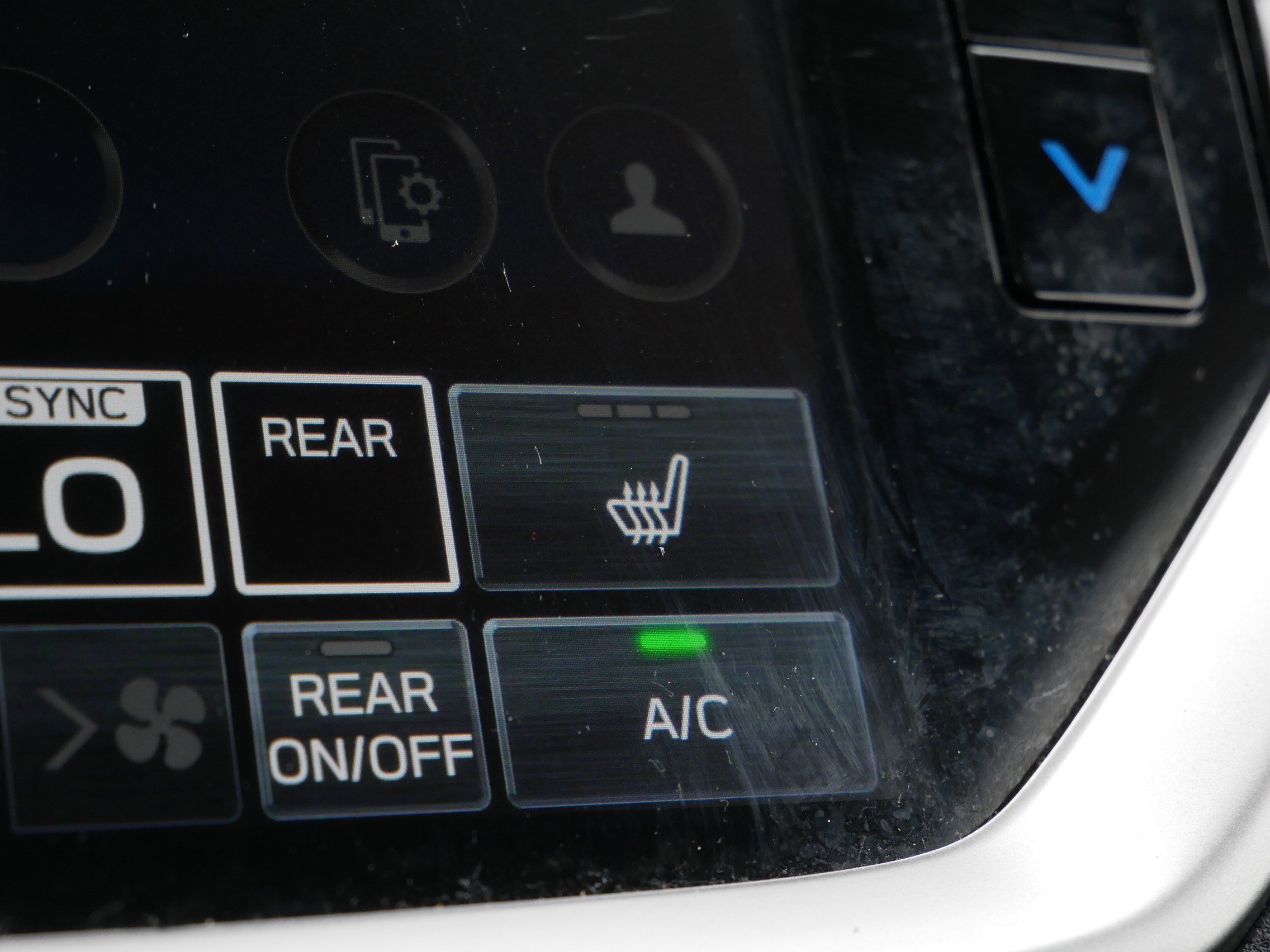 Used 2023 Subaru Ascent Limited image 40