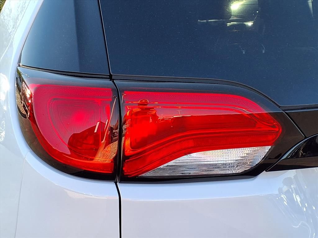 New 2026 Chrysler Voyager LX image 25