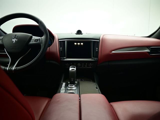 Used 2022 Maserati Levante Modena image 37