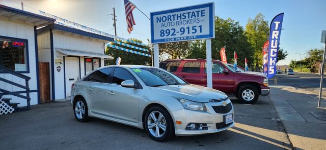 Used 2014 Chevrolet Cruze LT w/ RS Package image 3