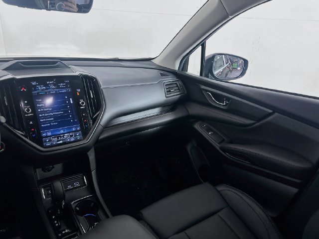 Used 2025 Subaru Ascent Bronze Edition AWD/4WD image 20
