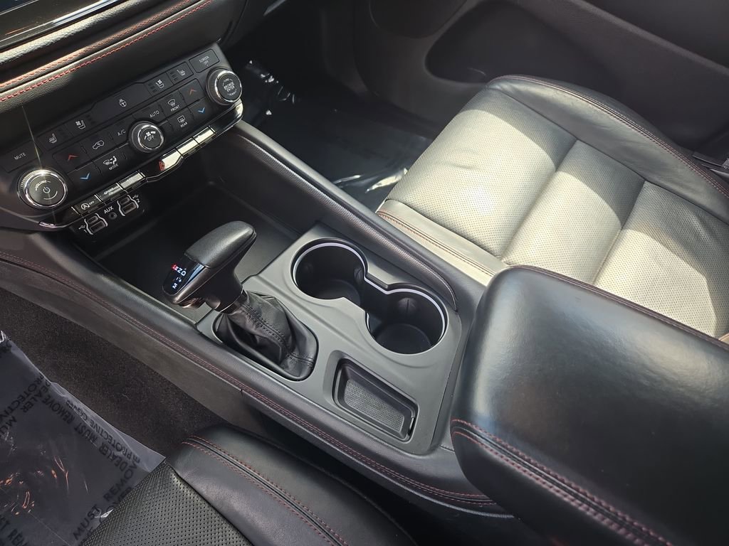 Used 2024 Dodge Durango GT AWD/4WD image 30