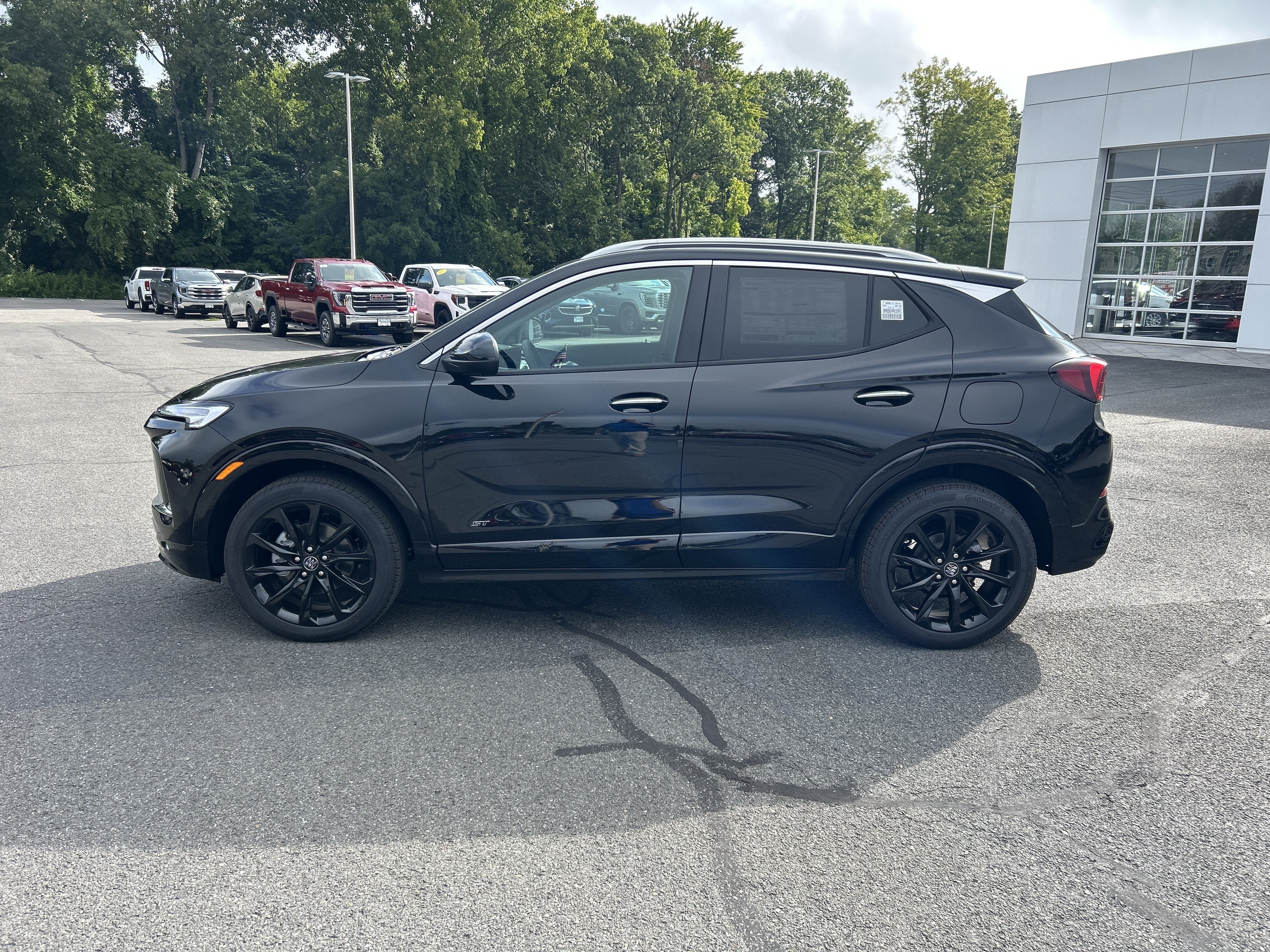 New 2026 Buick Encore GX Sport Touring w/ Advanced Technology Package AWD/4WD image 2