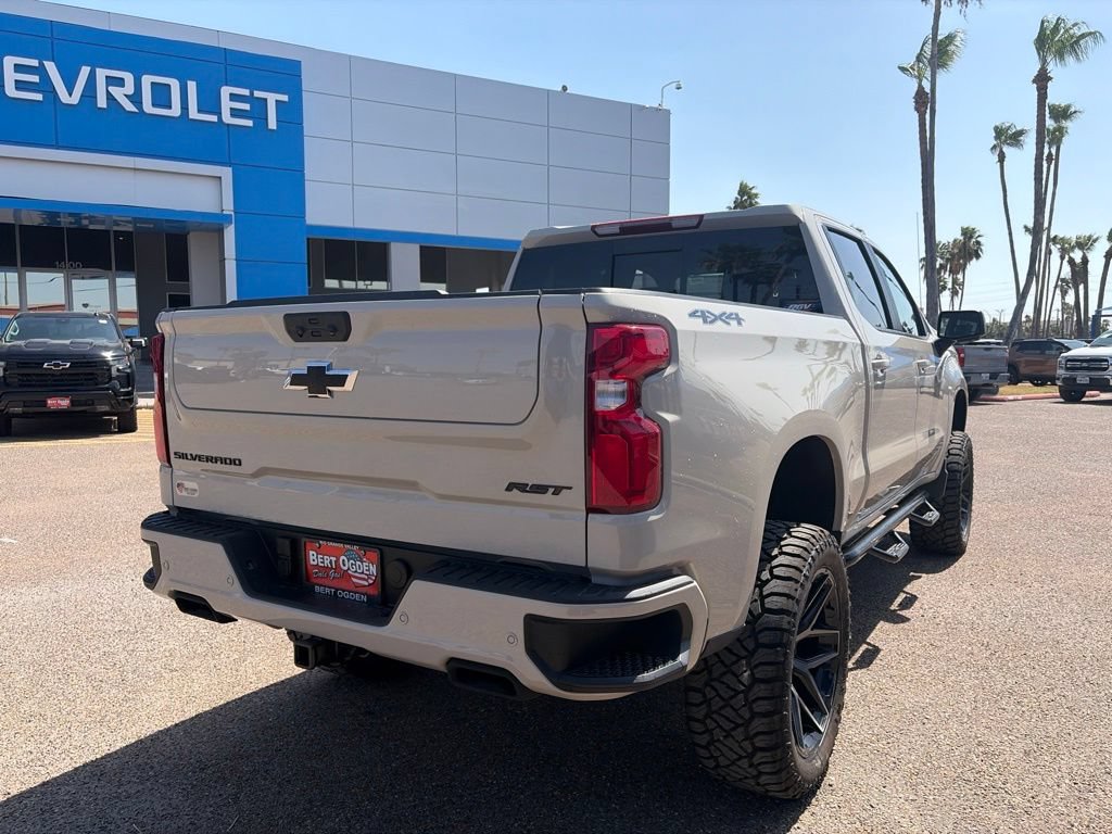 New 2026 Chevrolet Silverado 1500 RST w/ RST All Star Premium Package AWD/4WD image 4