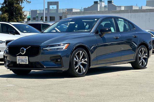 Certified 2025 Volvo S60 B5 Plus FWD image 7