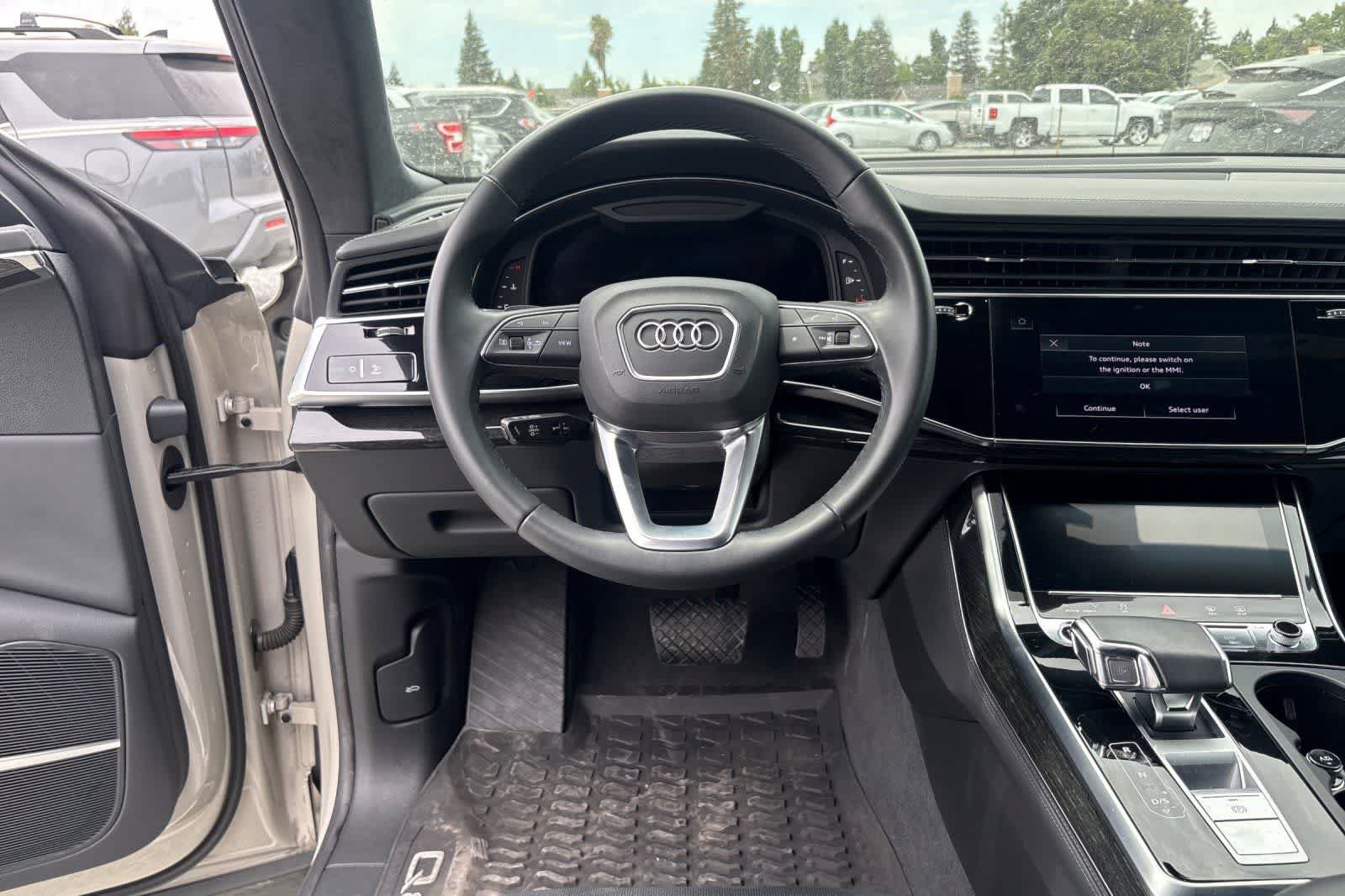 Used 2023 Audi Q8 Prestige w/ Prestige Package AWD/4WD image 16