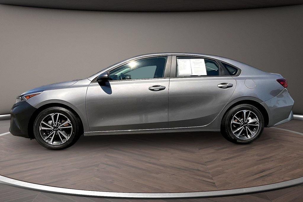 Used 2024 Kia Forte LXS w/ LXS Technology Package FWD image 7