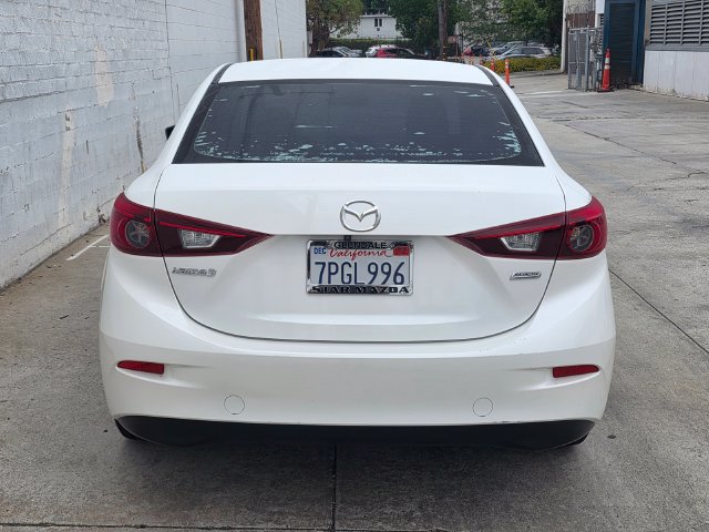 Used 2016 MAZDA MAZDA3 i Sport FWD image 5