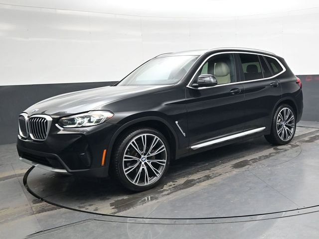 Used 2023 BMW X3 sDrive30i w/ Premium Package image 10