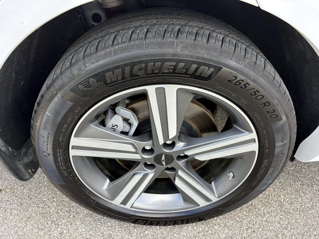 Used 2025 Genesis GV80 3.5T image 10