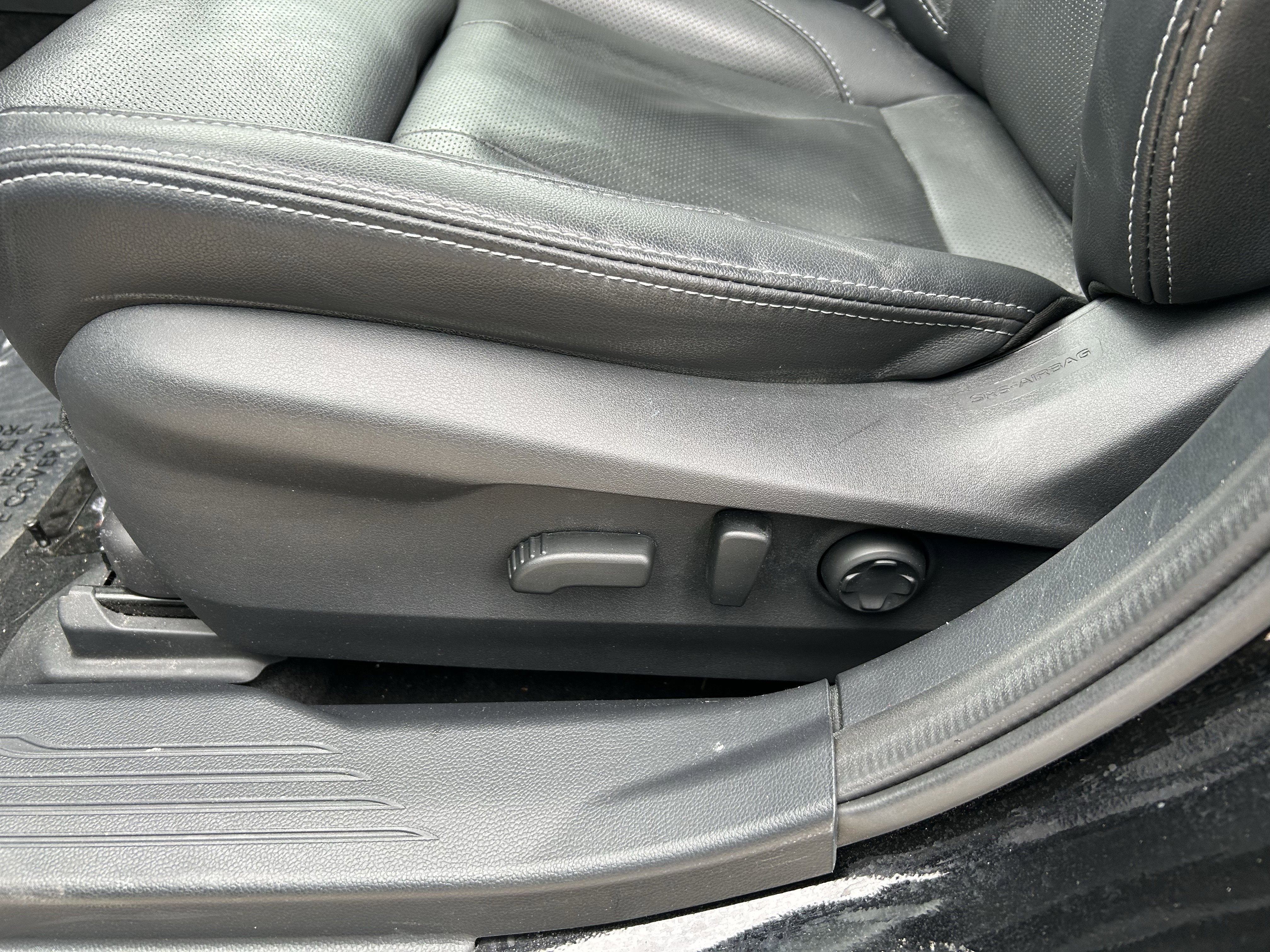 Used 2023 Subaru Outback Touring image 21