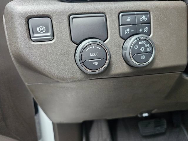 Used 2025 Chevrolet Silverado 1500 LTZ w/ Technology Package image 37