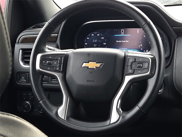 Used 2023 Chevrolet Suburban Premier image 19