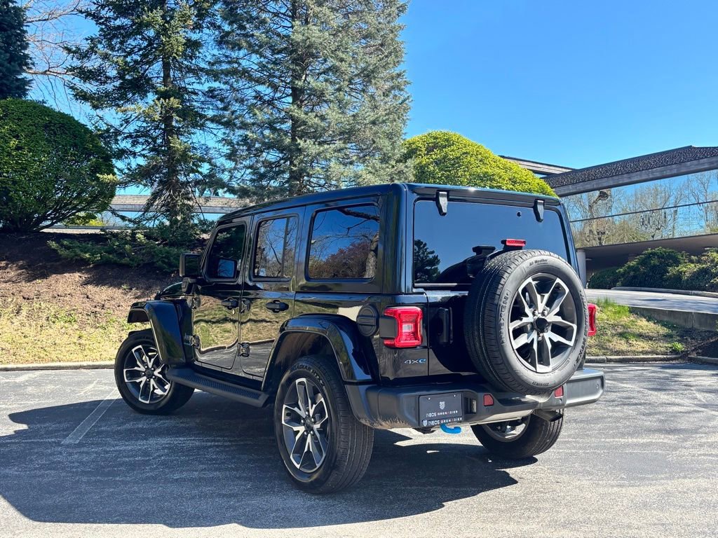 Used 2024 Jeep Wrangler Unlimited w/ Convenience Group image 5