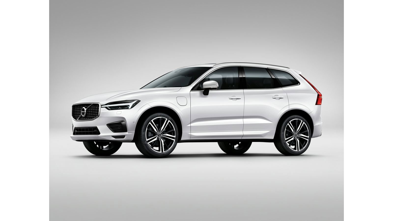 Used 2019 Volvo XC60 T8 R-Design w/ Advanced Package image 1