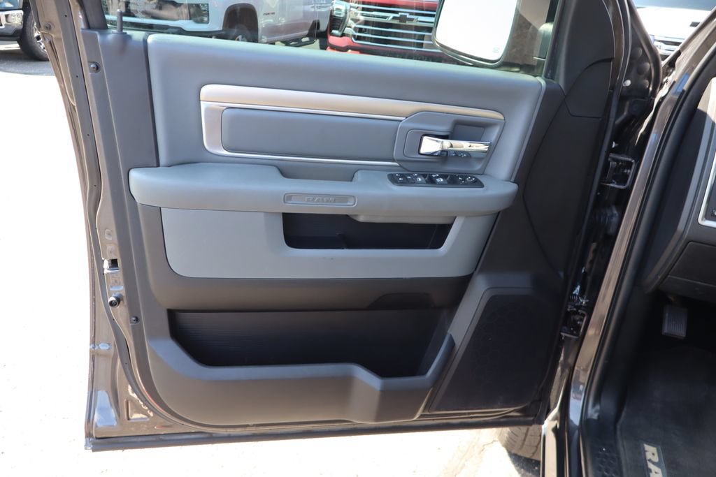 Used 2017 RAM 1500 Big Horn AWD/4WD image 27