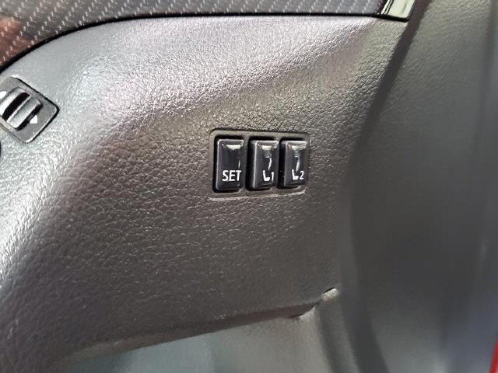 Used 2018 Nissan Rogue SL AWD/4WD image 14