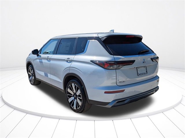 New 2025 Mitsubishi Outlander SE image 6