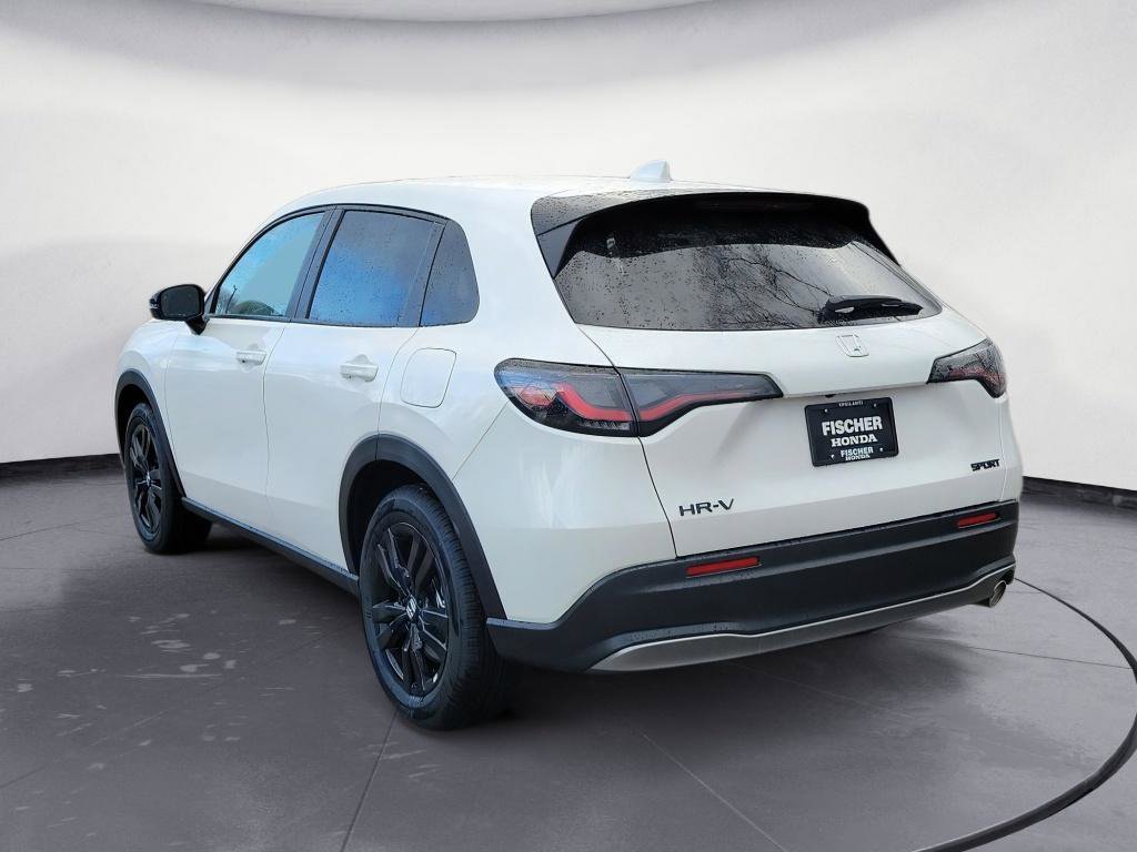 New 2026 Honda HR-V Sport image 4