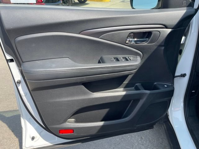Used 2022 Honda Pilot Sport image 22
