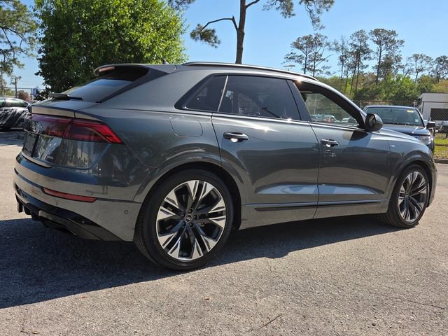 Used 2025 Audi Q8 Premium Plus image 7
