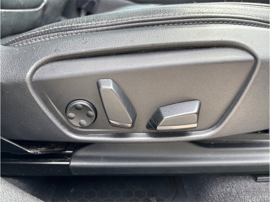 Used 2017 BMW X1 xDrive28i AWD/4WD image 40