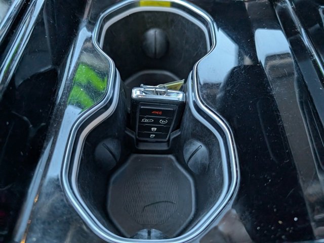 Used 2022 Jeep Grand Cherokee L Limited w/ Trailer Tow Group (B) image 18