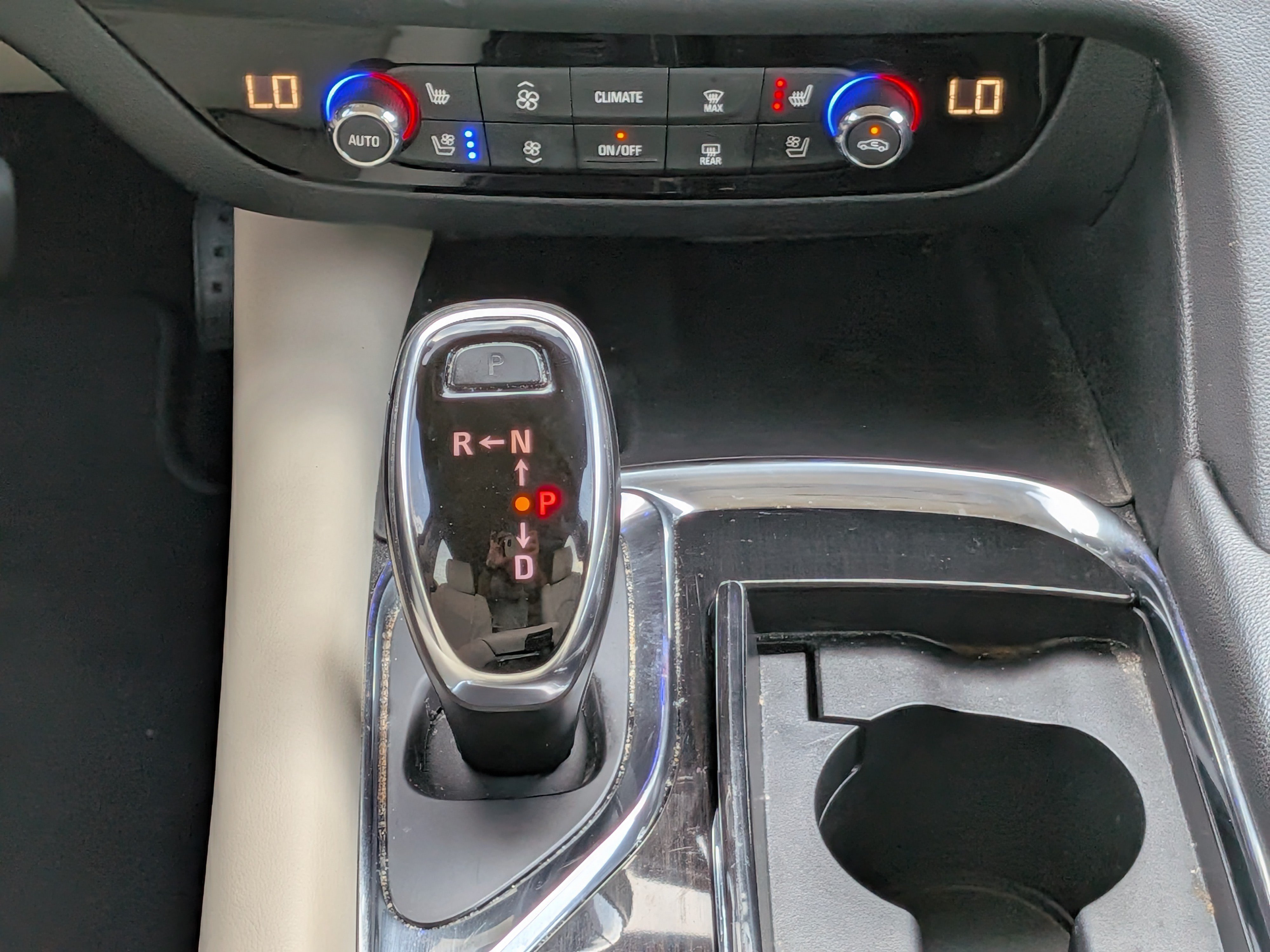 Certified 2019 Buick Enclave Premium FWD image 20