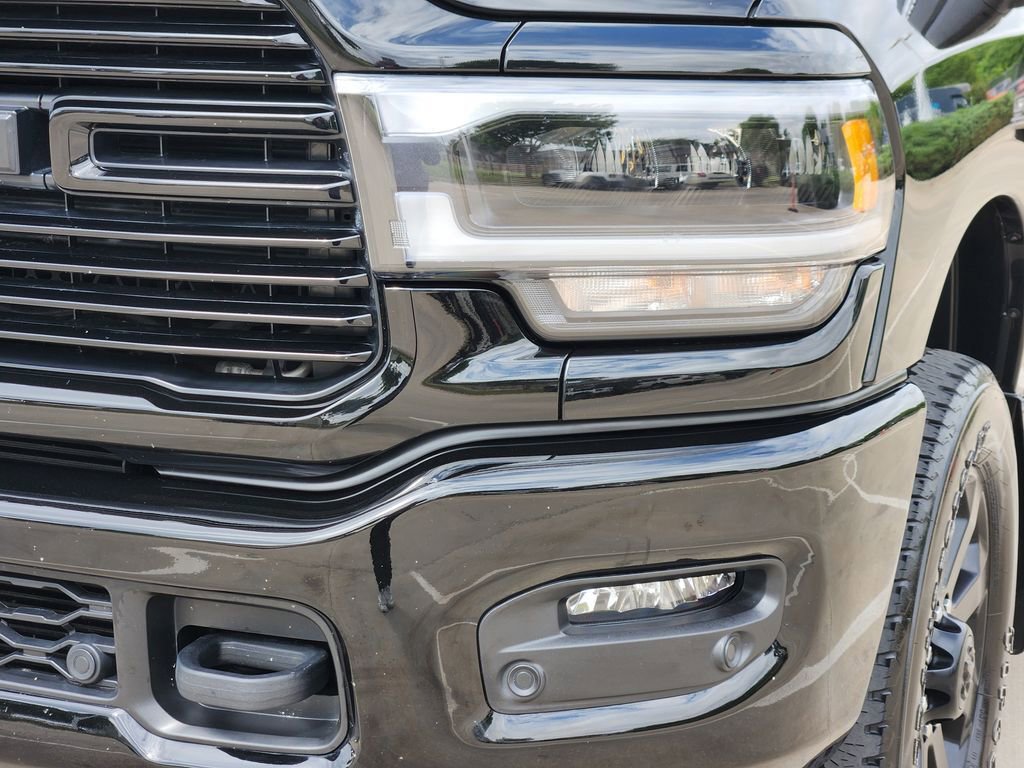Used 2024 RAM 2500 Laramie w/ Night Edition AWD/4WD image 10