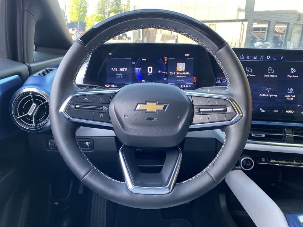 Used 2024 Chevrolet Equinox EV LT w/ Active Safety Package 3 AWD/4WD image 19