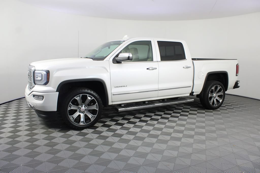 Used 2018 GMC Sierra 1500 Denali AWD/4WD image 2